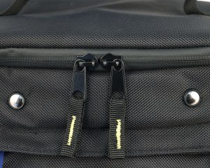 Photo of zippers on RG-1070 UTV Hydration/Storage bag
